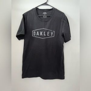 Men’s Oakley Tee